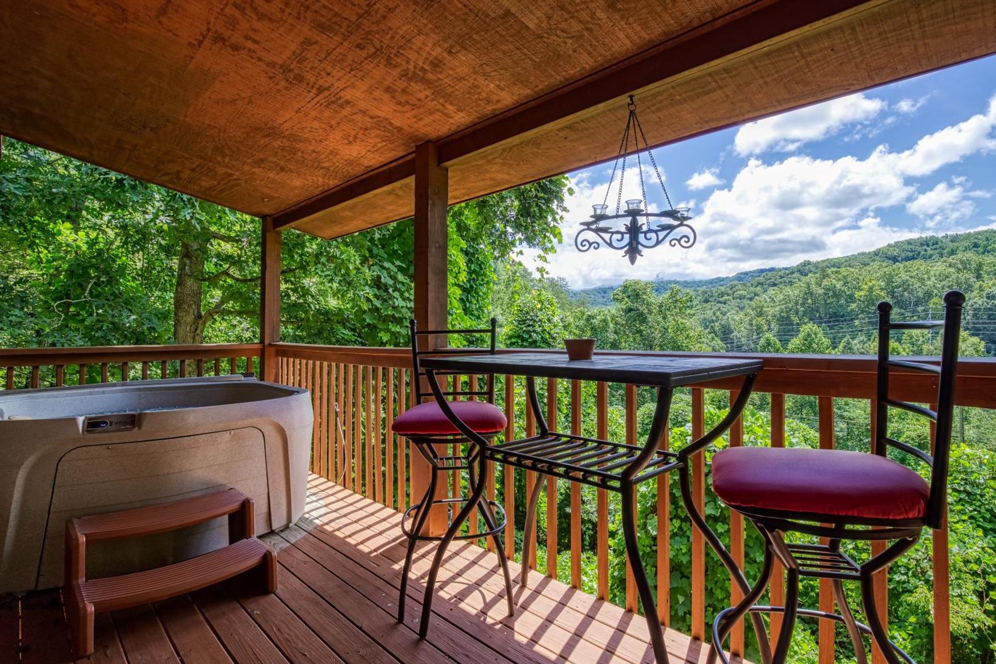 Magical Moments, Hot Tub, Wifi, 1089 Free Tickets Each Paid Day, Dollywood And More Gatlinburg Eksteriør billede