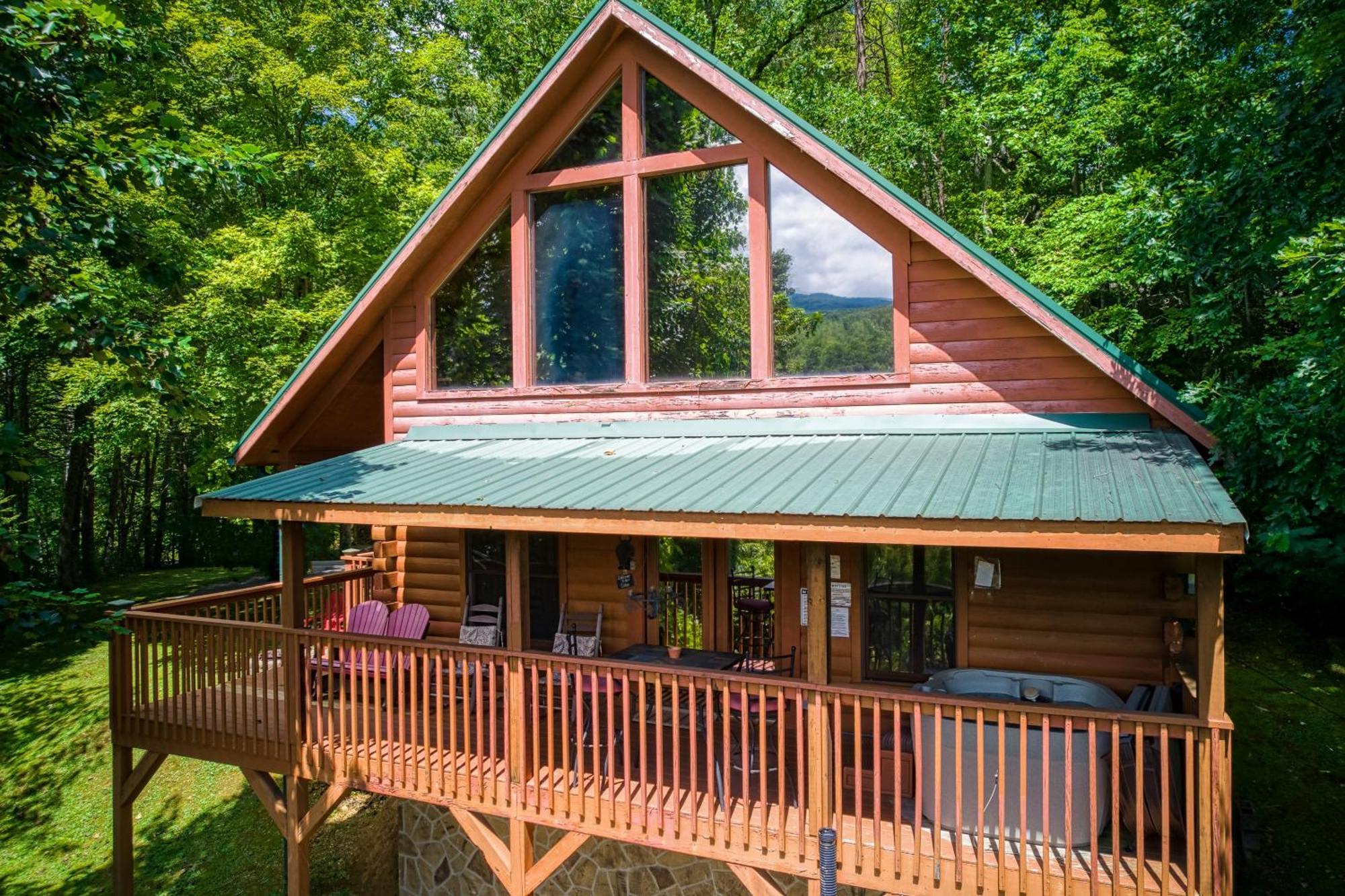 Magical Moments, Hot Tub, Wifi, 1089 Free Tickets Each Paid Day, Dollywood And More Gatlinburg Eksteriør billede
